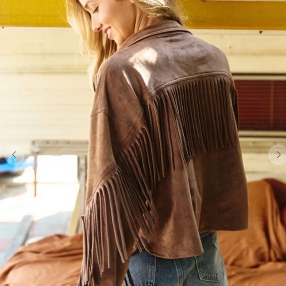 #31 FRINGE VIBES Faux Suede Fringe Jacket - Picture 3 of 7